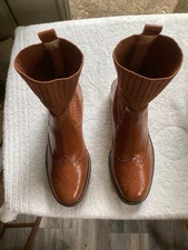 ISNOM Women’s Ankle Length Chunky heel, Lug Sole, Pointed Toe, Brown Boots, Sz 8