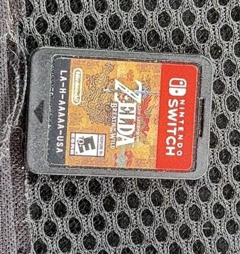 Zelda Breath of the Wild (Nintendo Switch, 2017) Game Cartridge Only - Tested
