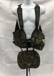 Ol' Tom Time & Motion Turkey Hunting Vest Camo One Size Fits Most NWT