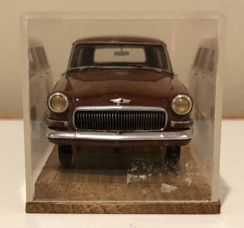 EMC Pivtorak Volga GAZ 22 Station Wagon 1/43 Brown VERY RARE VINTAGE - Image 3 of 4