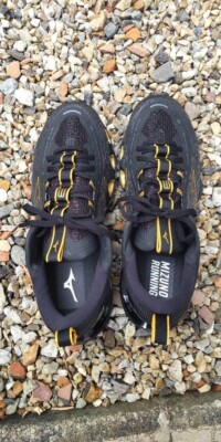 Mizuno Wave Prophecy Strap Shoes Black Gold J1GC245132 US 10 Men