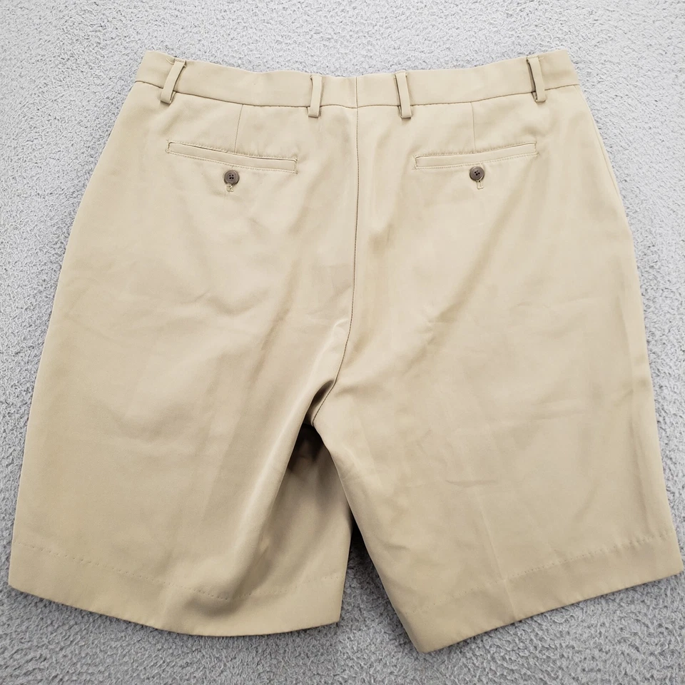 Pantalones Cortos Alan River Para Hombres 38 Tostados Golf Frente Plano Ligeros Exterior Caqui Chino Foto 4 de 4