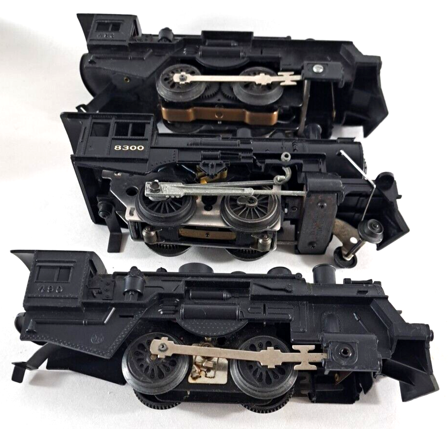 Vintage Lionel Train Engines W Tender Car For Parts Only 8300 490 Hobby