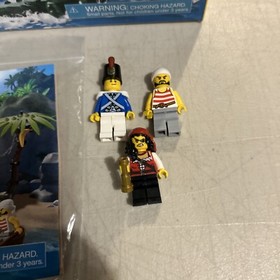 LEGO 70411 Pirates: Treasure Island (2015) 99% COMPLETE with Box & Instructions