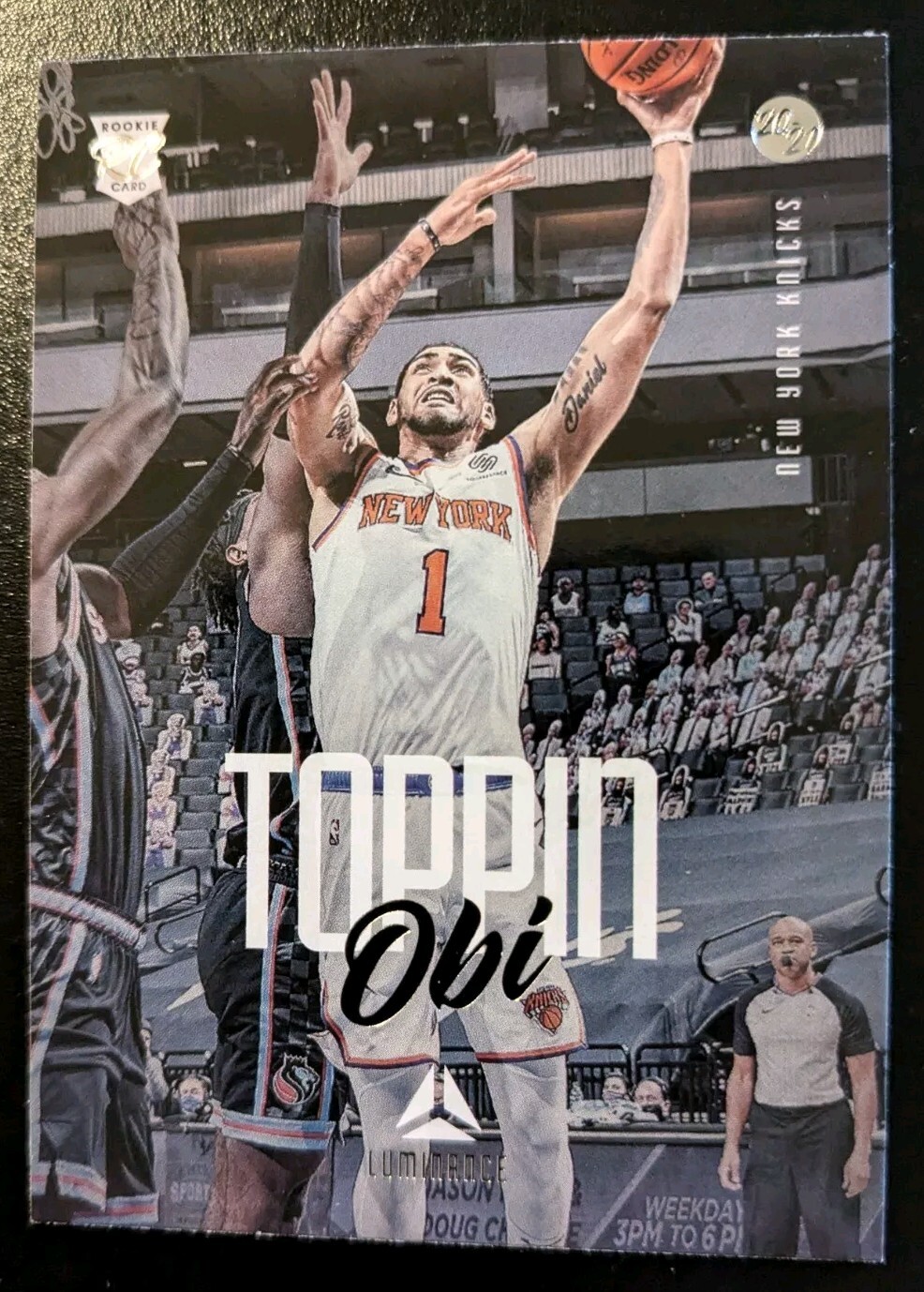 2020-21 Panini Chronicles Basketball Obi Toppin Luminance Rookie #159 Knicks