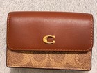 Coach Essential Mini Trifold Wallet In Signature Canvas — photo 1
