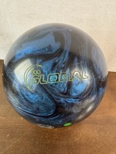 900 global boost bowling ball 15LB