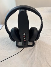 Insignia Digital Wireless Over-Ear Headphones   Black, Tested, Great Sound