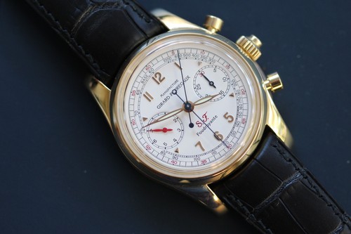 GIRARD PERREGAUX FOUDROYANTE SCUDERIA FERRARI SPLIT SEC YG Ref. 9020 SERVICED