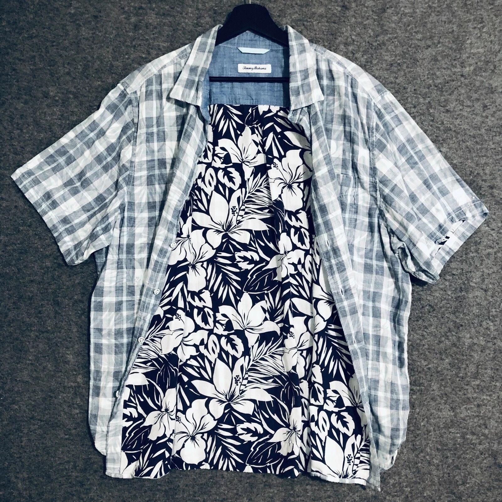 Tommy Bahama Shirt XL Reverse Print Floral Plaid Hawaiian Short Sleeve Travel