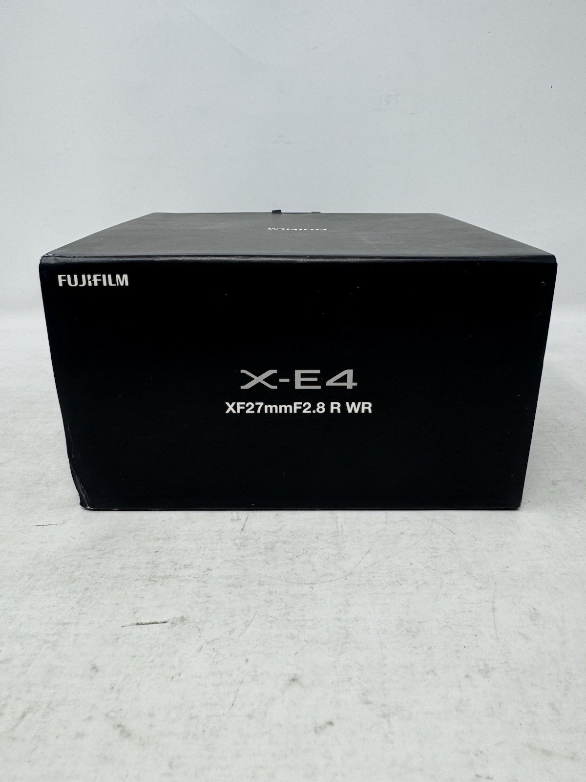 Fujifilm X-E4 Mirrorless Camera with XF27mmF2.8 R WR Lens Kit - Black