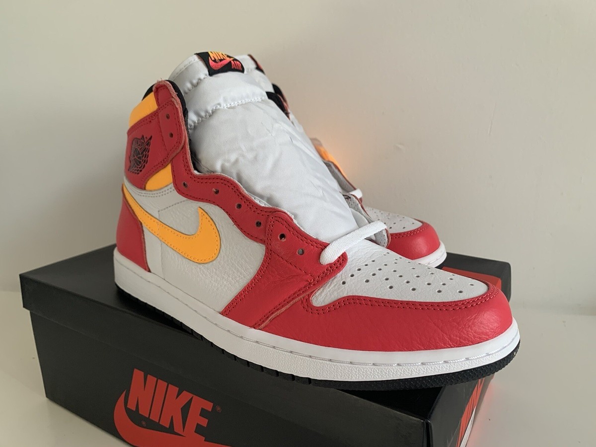 DS Jordan 1 Retro High OG Light Fusion Red Laser Orange size 10.5