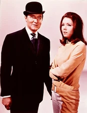 DIANA RIGG THE AVENGERS TV SHOW  8X10 PHOTO Z1620