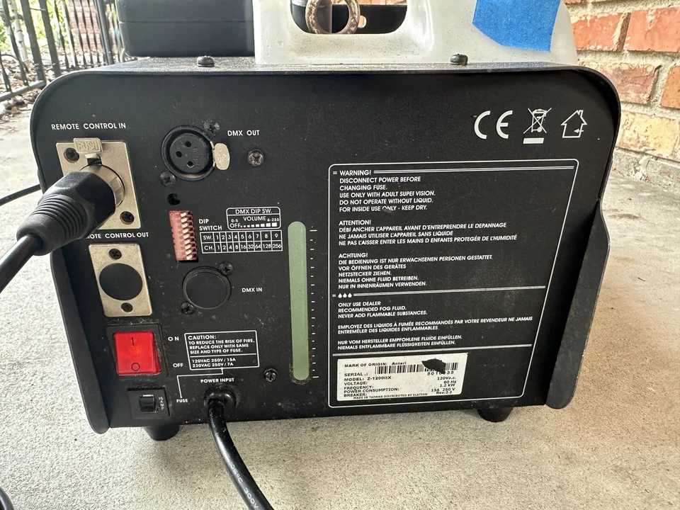 Antari Z-1200 series II 1200-Watt Fog Machine - Image 4 of 4