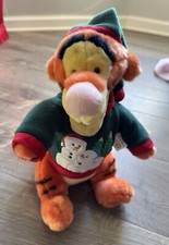 Disney Store Tigger Plush Christmas Snowman Sweater Hat 13" Exclusive Plush