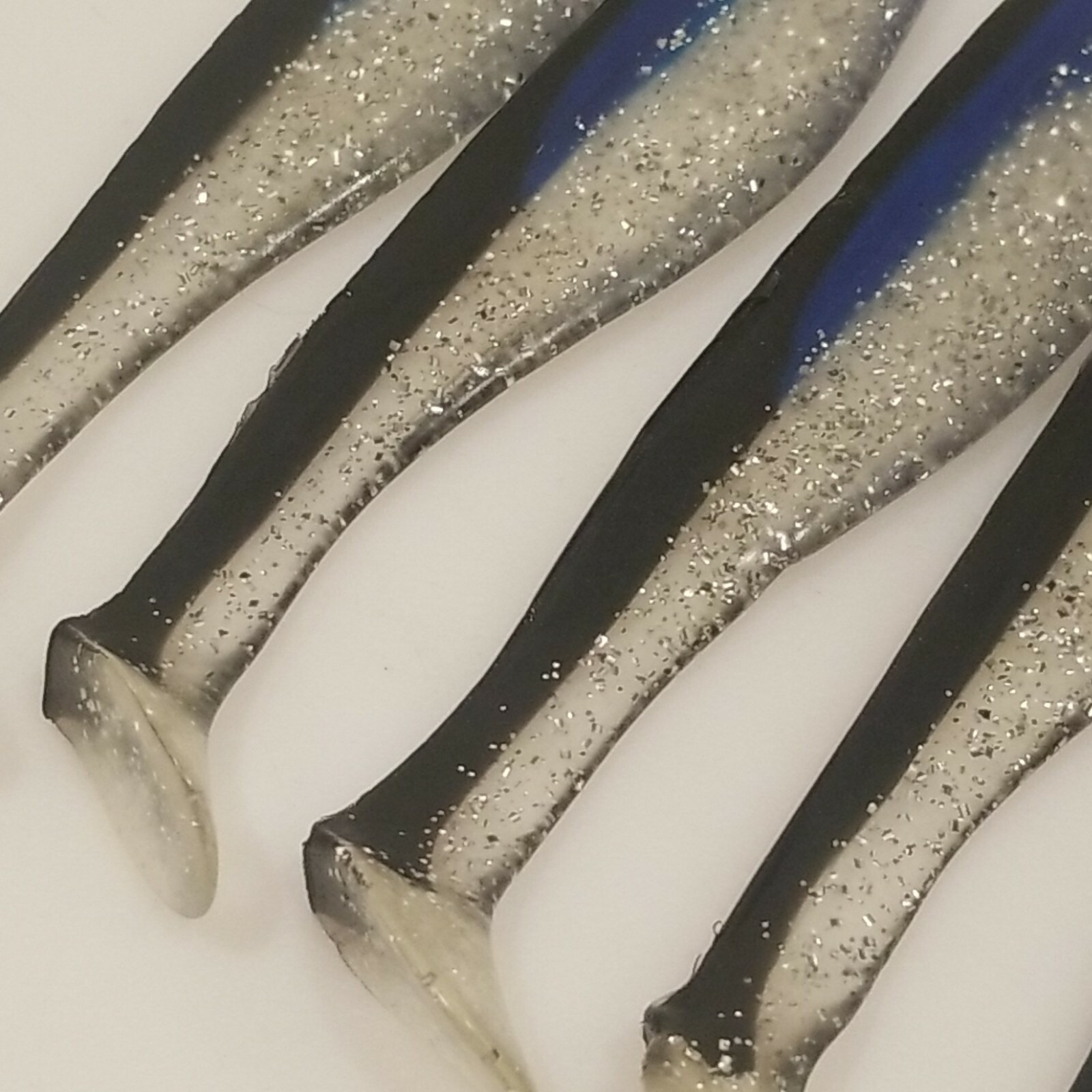 KUSTOM KRAFT PREMIUM CLEAR BLUE 5" HAND POURED SUPER SOFT SWIMBAITS 25 PK - Image 5