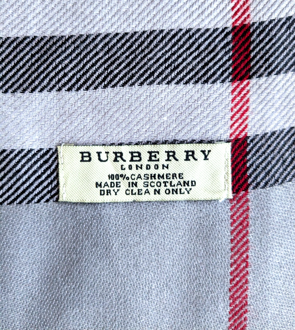 Burberry Shawl 100% Cashmere Rectangular Scarf So… - image 11