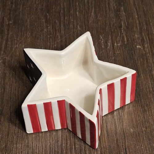 Plato de caramelo estrella bandera americana Boston Warehouse Trading Corp 2003 Americana de colección - Imagen 3 de 4