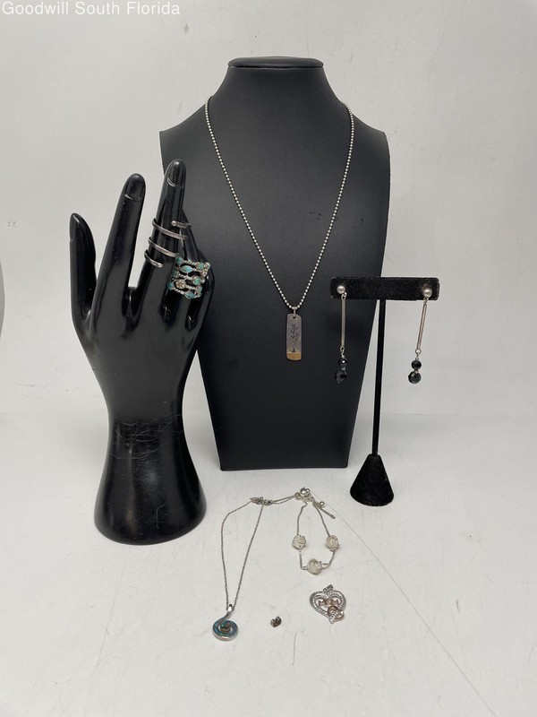 Silver Stamped/Unstamped Chain-Pendant-Bracelet-Earrings-Ring (7 Pcs) 32.5gr.