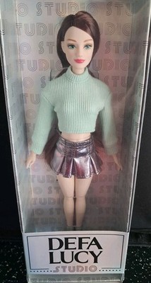 Barbie Style Fashion Doll. Defa Lucy Green Studio NEW NRFB. Articulated Fab!