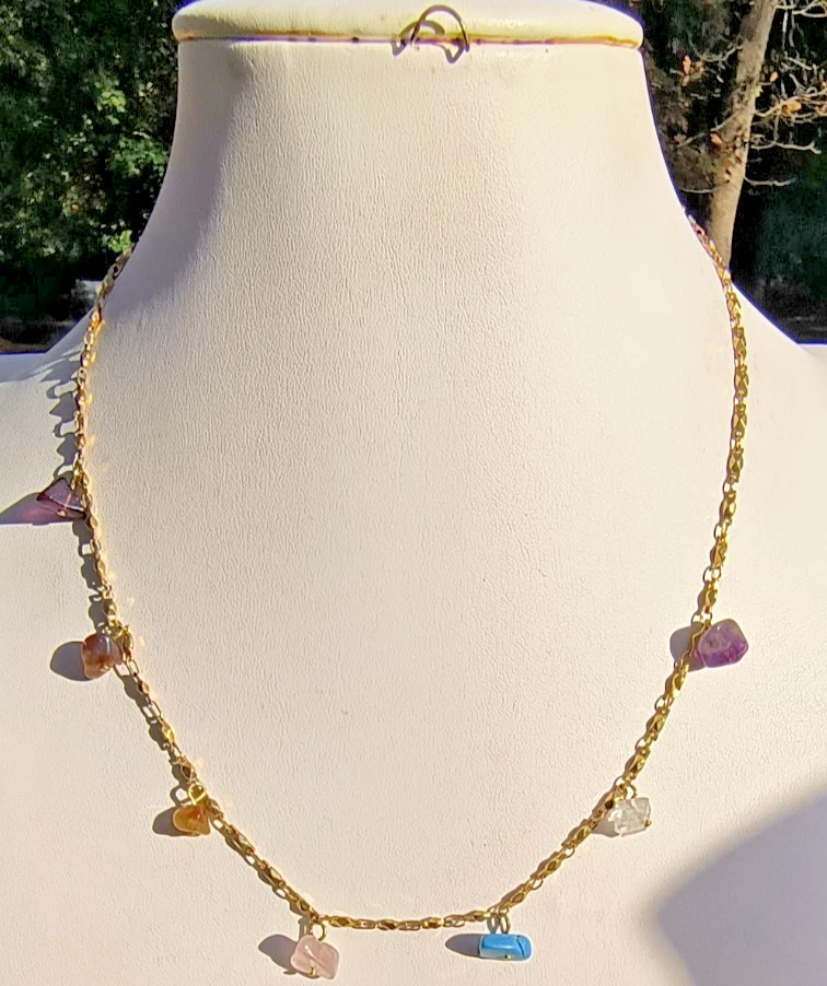 Collar Avon Chakra 2001 tono dorado 15-18" piedras reales nuevo en caja #183 Foto 2 de 4