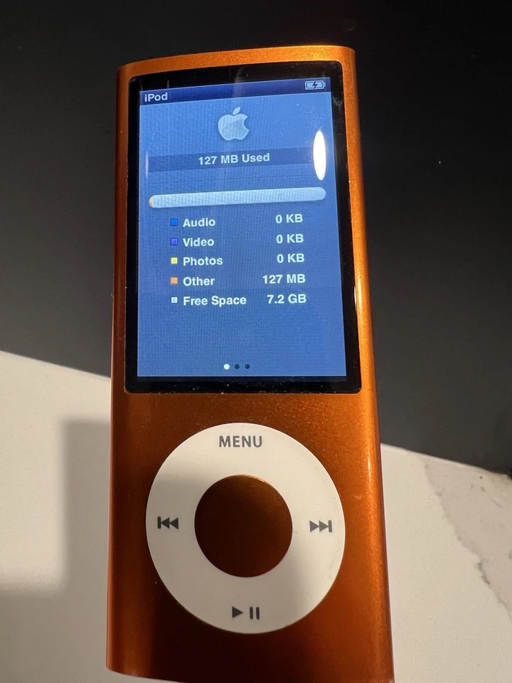 **SOLO PIEZAS” Apple iPod A1320 5ta generación 8 GB Batería no tiene carga Foto 2 de 4