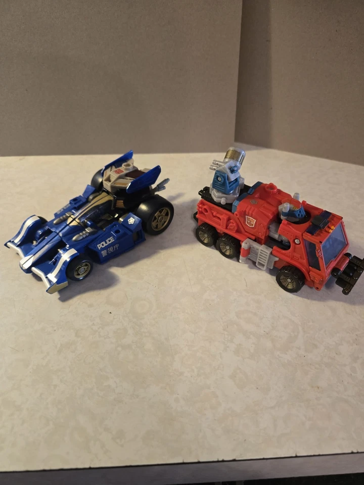 Transformers Energon Deluxe Class Inferno And Prowl - Imagem 4 de 4