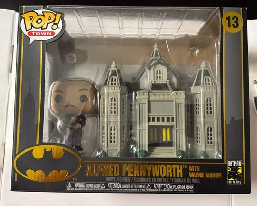 Funko Pop! Town: DC Universe - Alfred Pennyworth with Wayne Manor #13