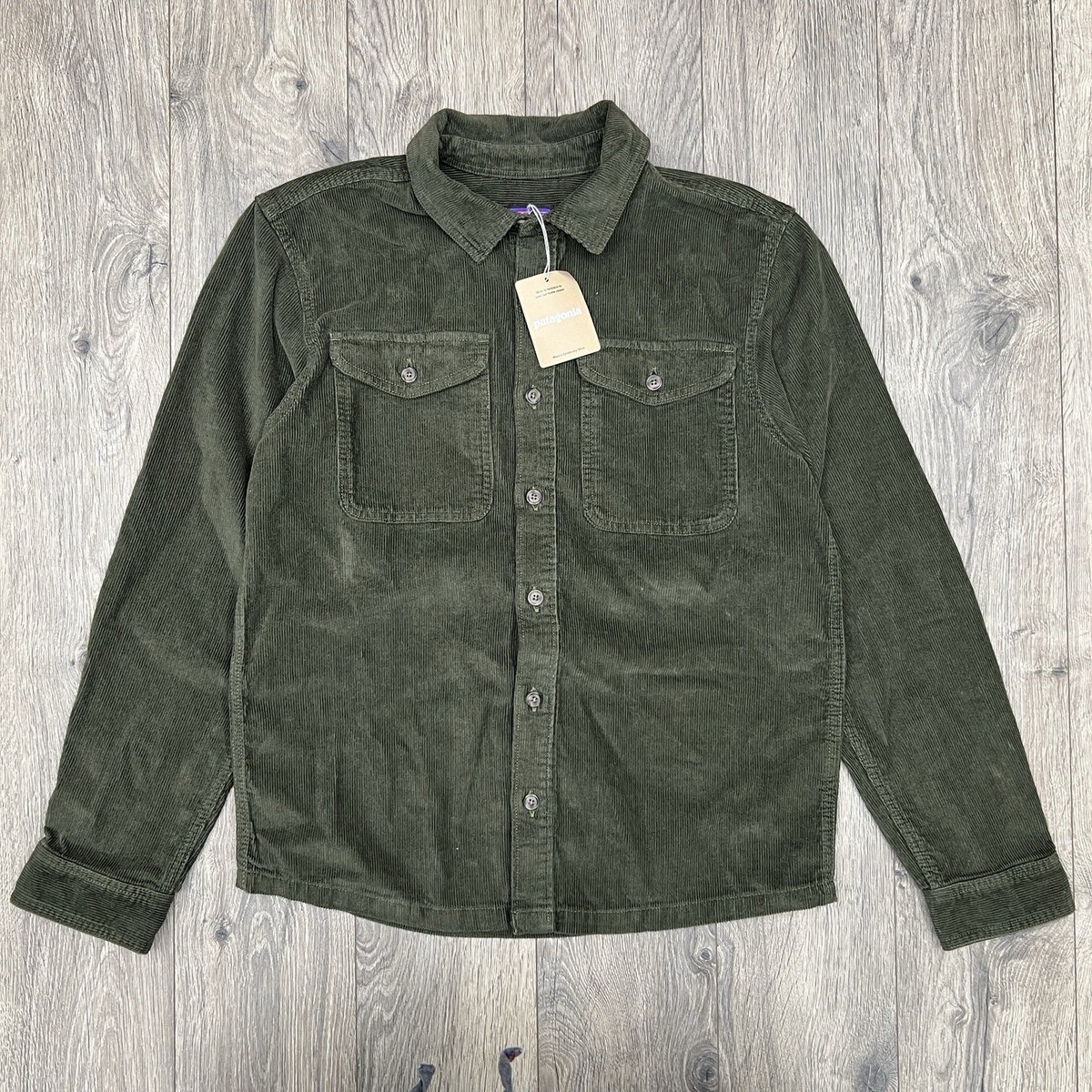 Patagonia Corduroy Shirt Size Small Mens Pine Needle Green Long Sleeve $129