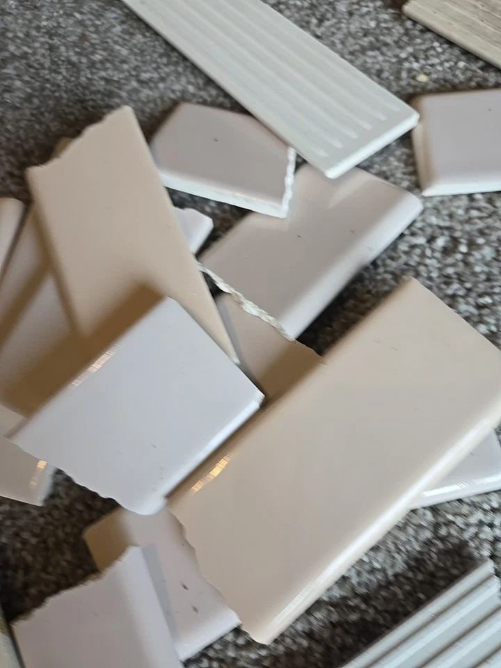 批量 7 张瓷砖和 32 张 破损瓷砖 制作马赛克 DIY 用品 地板 米色 — 第 3/4 张图片