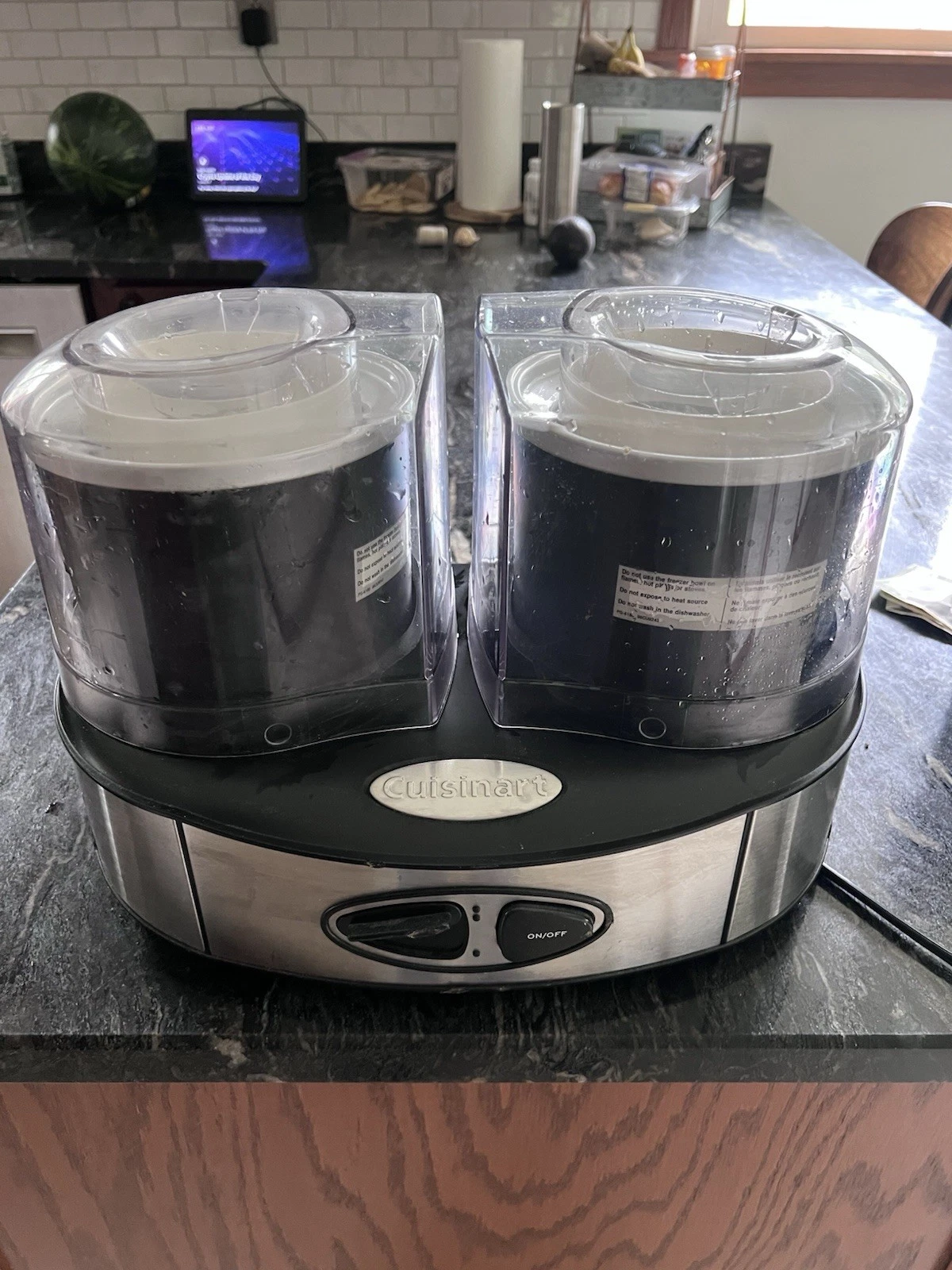 Cuisinart Flavor Duo Frozen Yogurt-Ice Cream & Sorbet Maker (Model ICE-40BCK)
Opens in a new window 