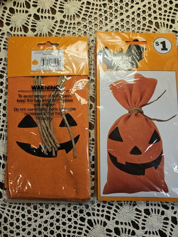 NEW Halloween Jack-o-Lantern 4x8 Canvas Trick-or-Treat Gift Bags