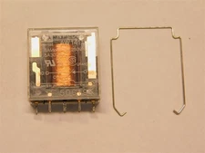 Panasonic Aromat NT1-DC12V SPDT 8A 125/250VAC, 12VDC 500Ω Coil Power Relay