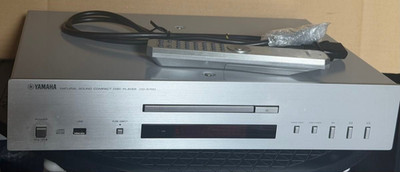 YAMAHA CD-S700 Natural Sound CD Compact Disc Player 260915