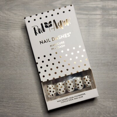 Press On Nails Limited Edition: That's A Wrap Christmas Holiday Dashes Red Aspen