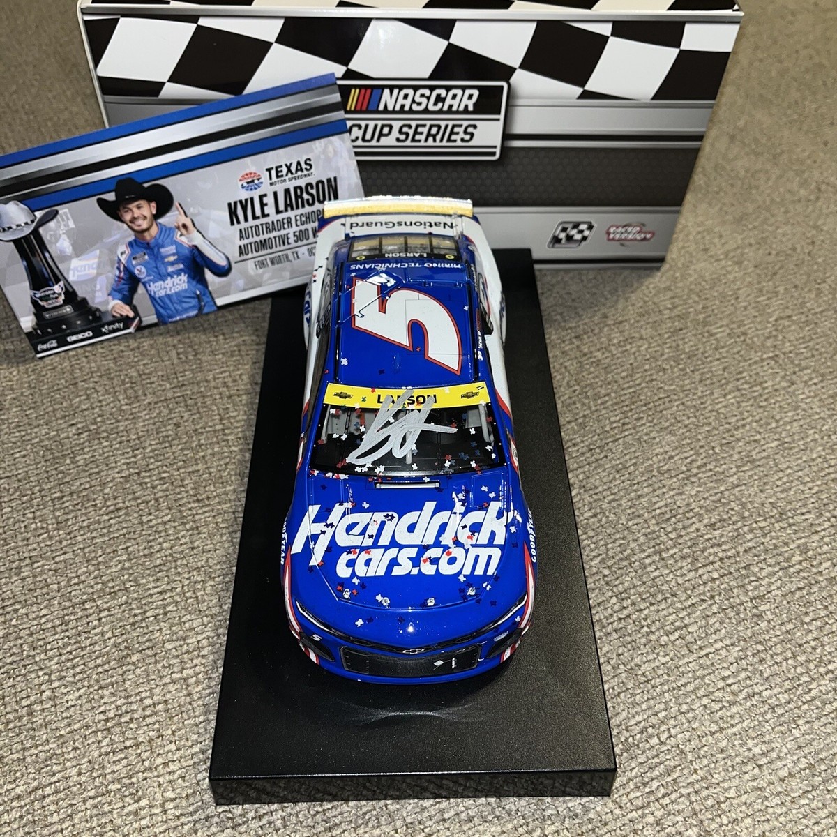 Kyle Larson Signed 2021 HendrickCars Texas Win 1:24 Scale Diecast