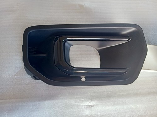 Juego de cubiertas de luz antiniebla FORD RANGER de próxima generación R+L para reemplazar las cromadas en XLT - Imagen 3 de 7