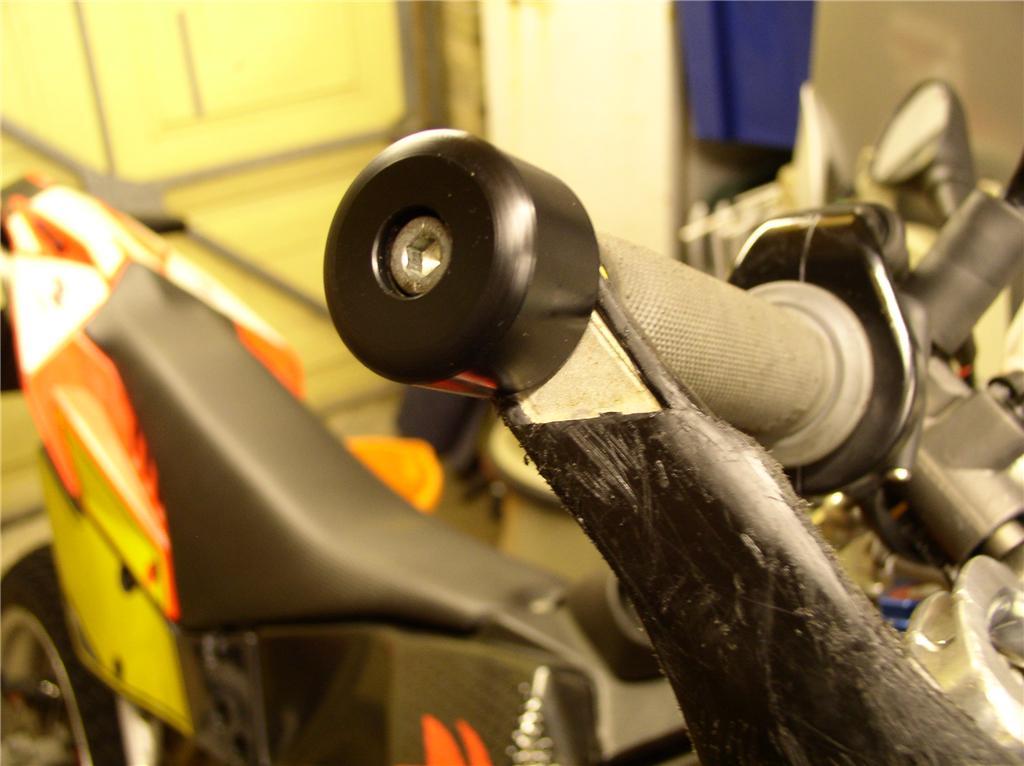 SUPERMOTO BAR END SLIDERS HUSABERG APRILIA KTM FITS SUPERMOTO WITH HAND