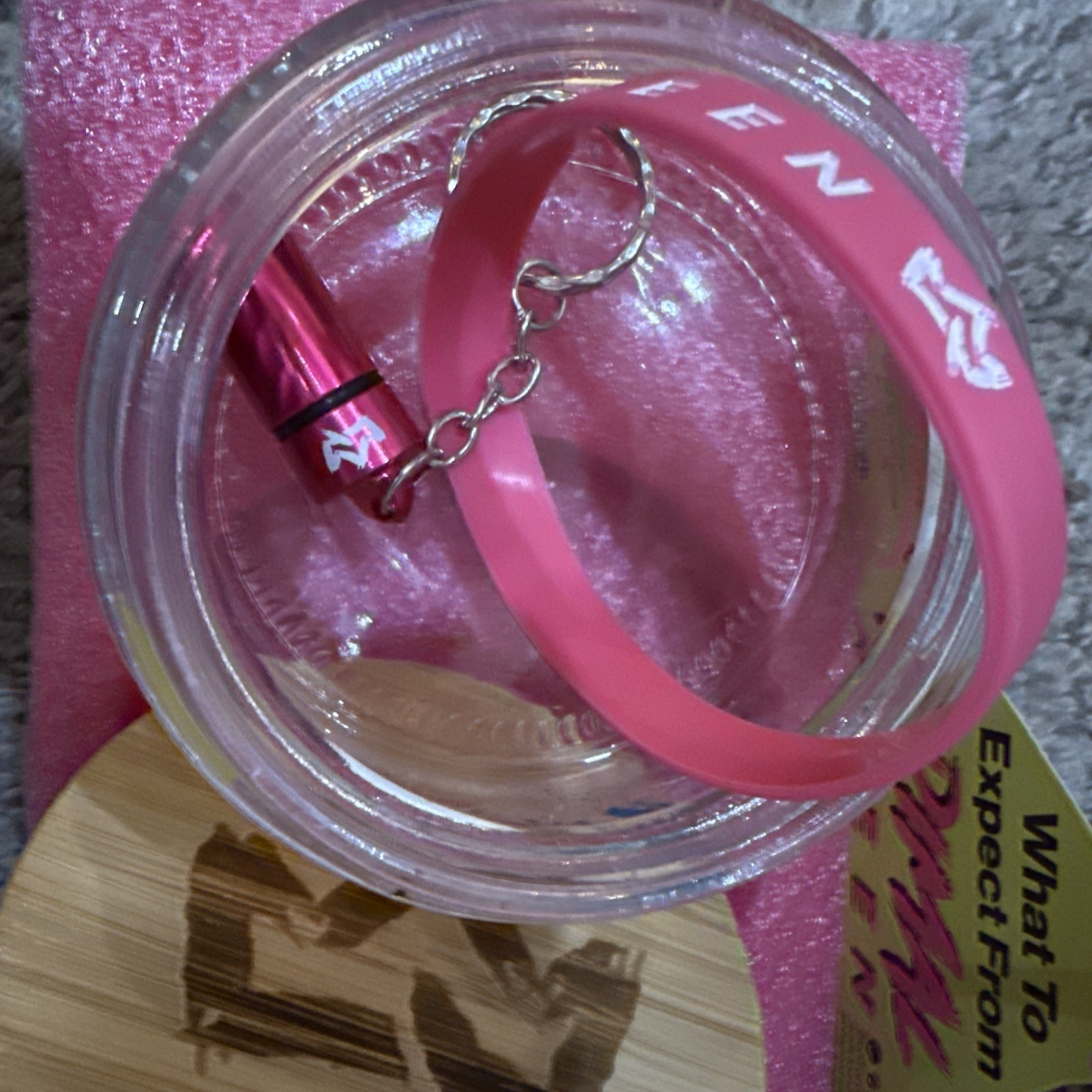 Primal Queen6 Pieces Package（ 60 Capdules* 3+Jar *1 + bracelet*1+ capsule box*1）