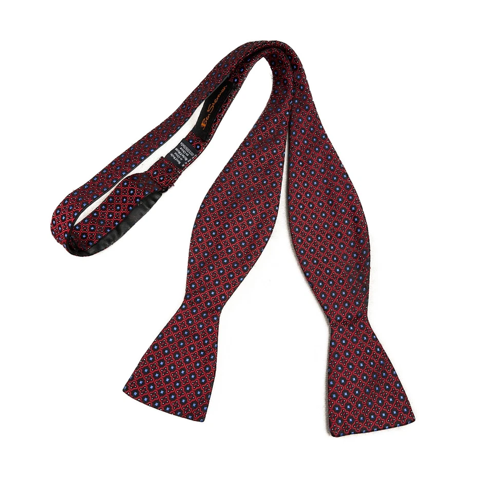 Gravata borboleta Ben Sherman seda vermelho azul geométrico medalhão auto gravata ajustável - Imagem 3 de 4