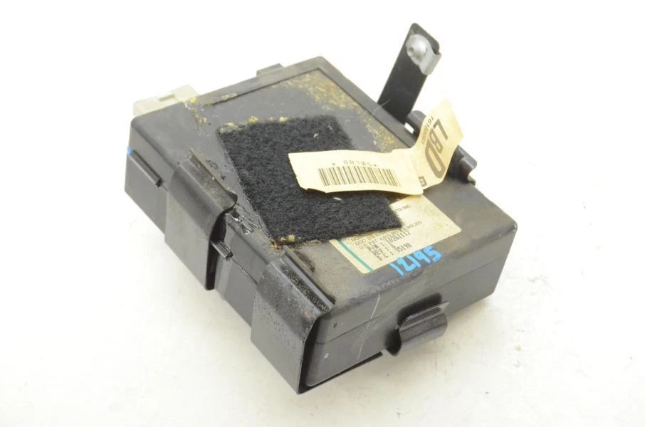 1993-1996 Chevrolet Corvette C4 5.7L módulo de roubo e bloqueio 10261112 - Imagem 4 de 4