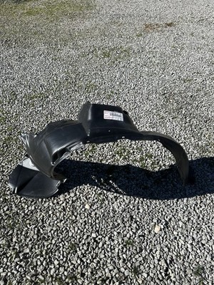 Lexus 53806-0E010 Shield Sub-Assy Front Fender Splash LH
