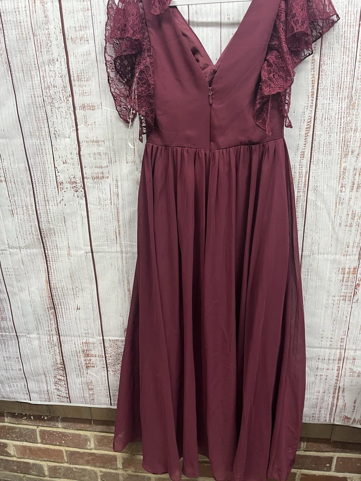 Vestido de chiffon Azazie Gracie Flowy tamanho A4 borgonha gola V renda formatura coquetel - Imagem 4 de 4