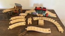 Thomas Wooden Railway Lot Draw Bridge Wacky Track James  Tender Tunnel Brendam