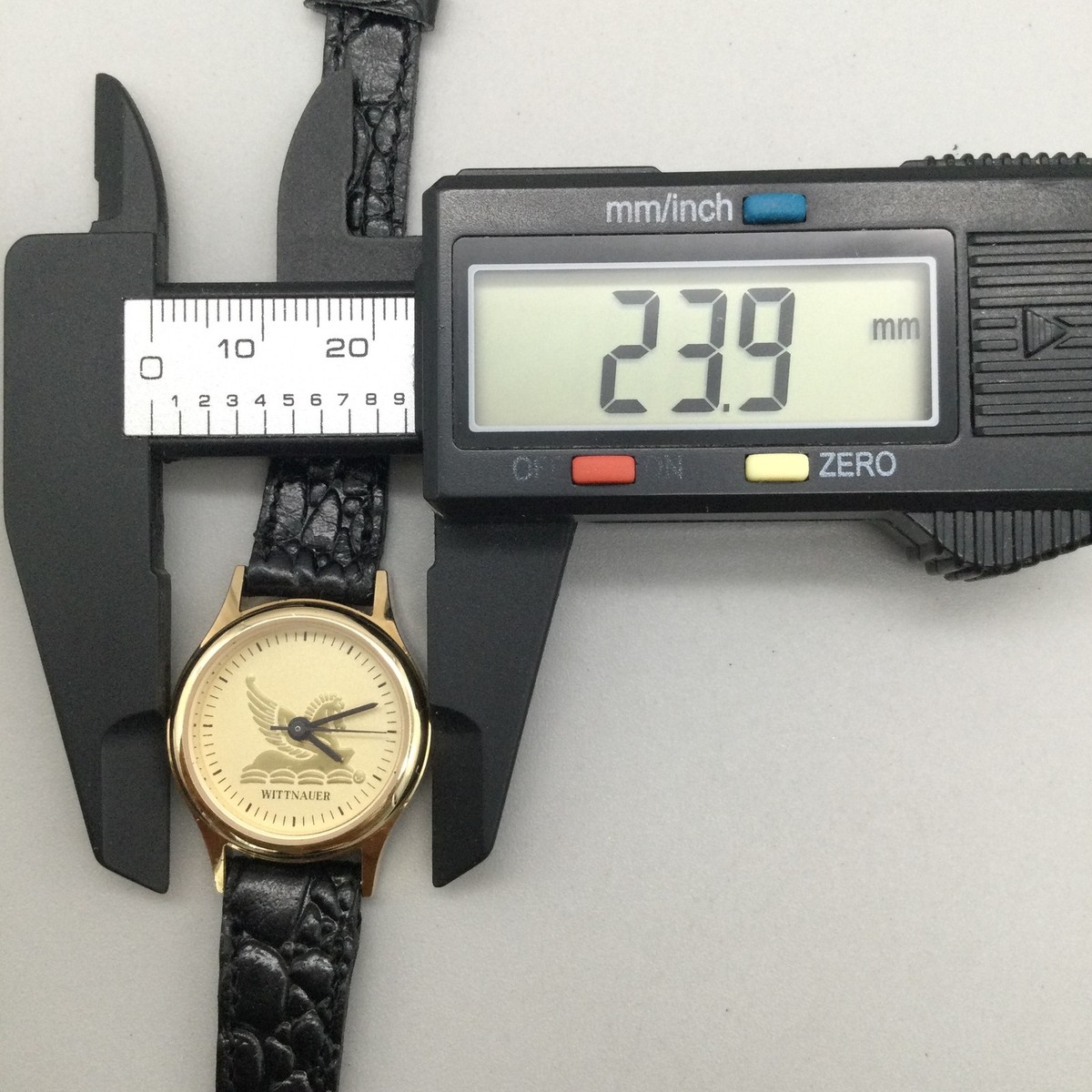 Wittnaur gold Pegasus women’s watch Wittnauer Pegasus His and Hers Dress Watch Vintage Elegance  main image 4