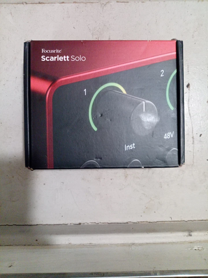 Focusrite Scarlett Solo USB-C Audio Interface (4th Generation) - Image 4 of 4