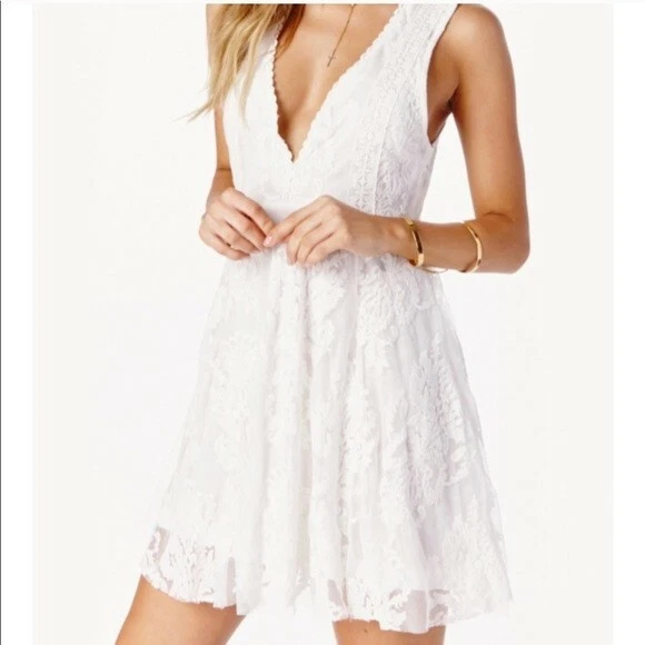 Free people lace white dress 2025