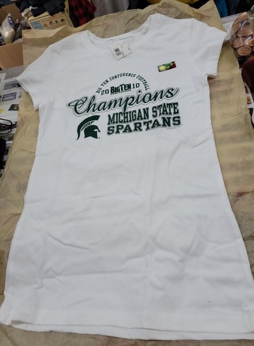 2010 MICHIGAN STATE SPARTANS BIG TEN CONFERENCE FOOTBALL CHAMPIONS T-SHIRT LadyM