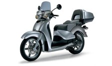 APRILIA SCARABEO 250 RICAMBI MOTORE PLASTICHE VARIATORE PINZA FRENO CAVALLETTO 