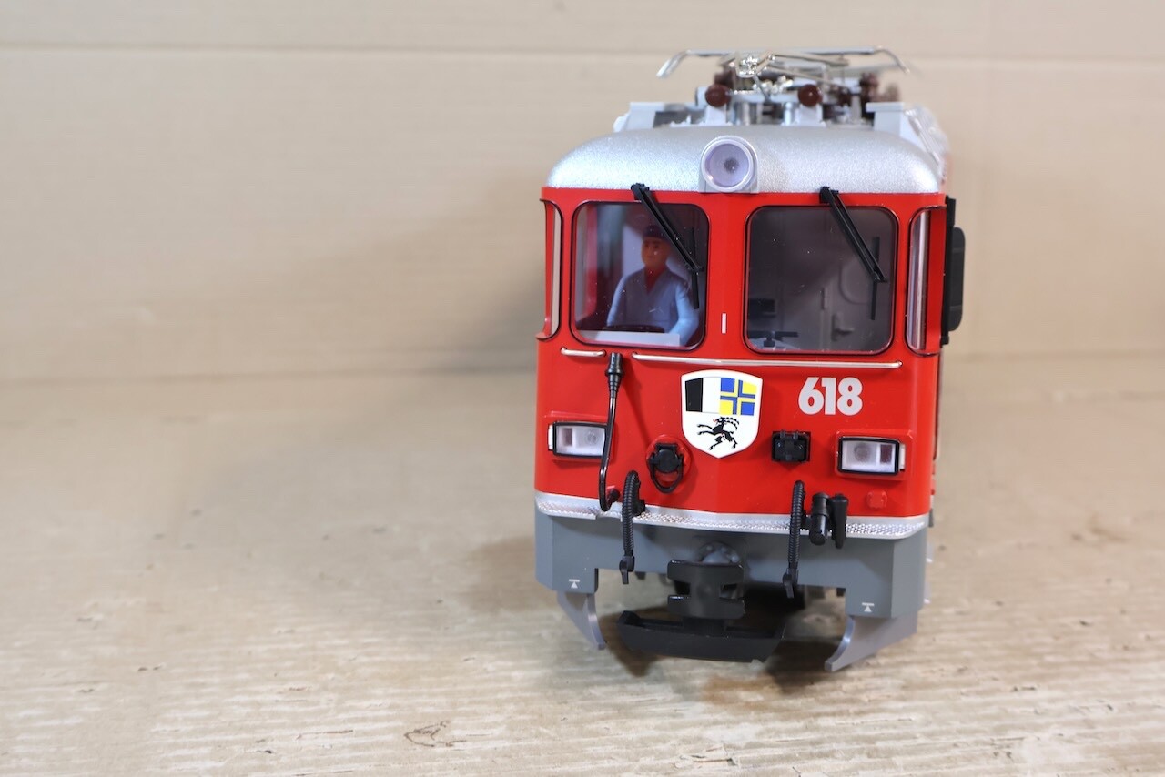 Picture 5 of 15